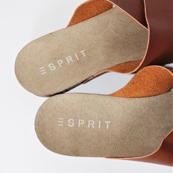 Esprit Cognac Brown Criss Cross Slides - Picture 4 of 6